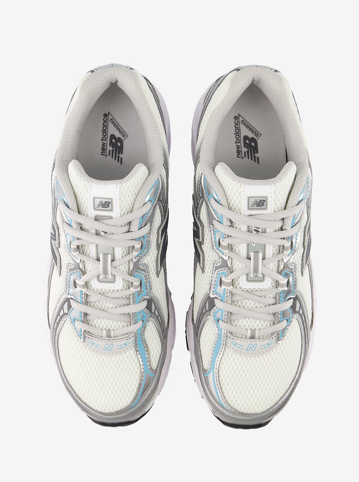 740 Unisex