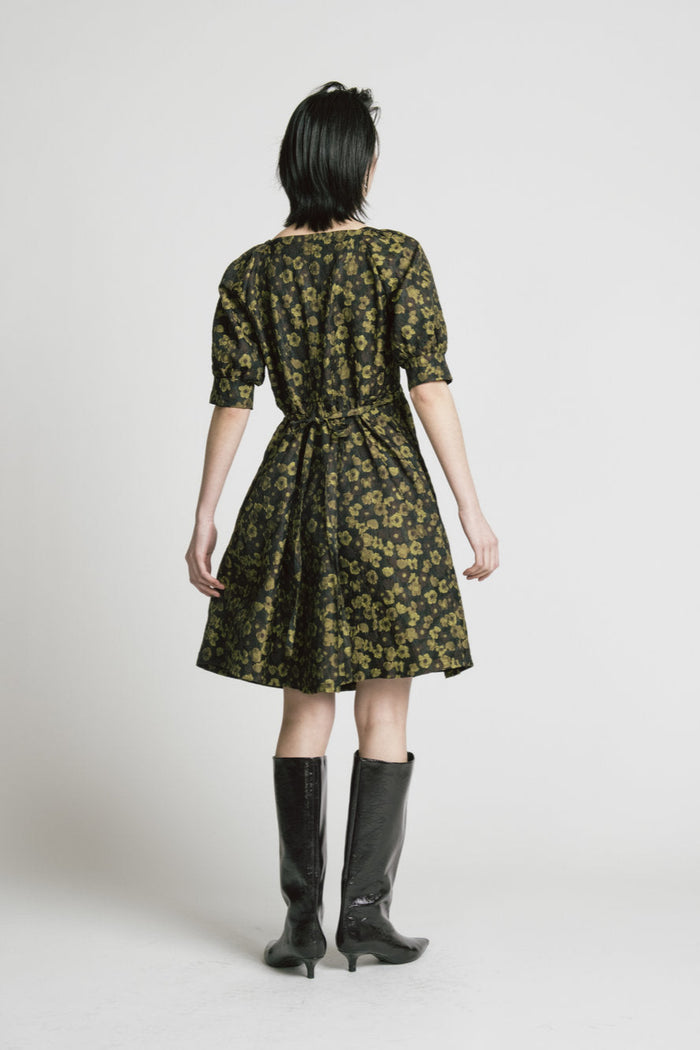 ALLISON WONDERLAND Robe Priority - Jaquard
