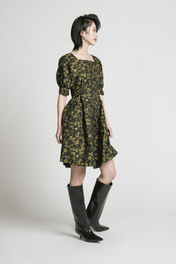 ALLISON WONDERLAND Robe Priority - Jaquard