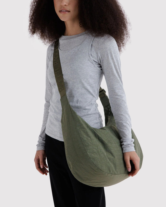 BAGGU Sac Large Crescent Nylon - Caper