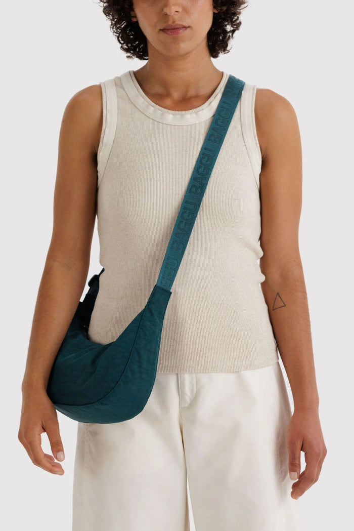 BAGGU Sac Petit Crescent Nylon - Deep Sea