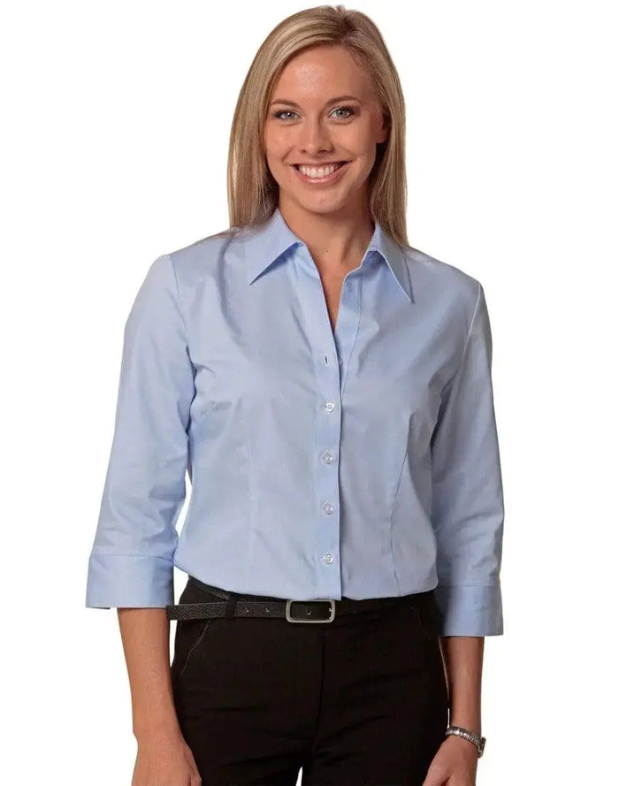 BENCHMARK Women's Fine Twill 3/4 Sleeve Shirt M8030Q Metro Workwear.