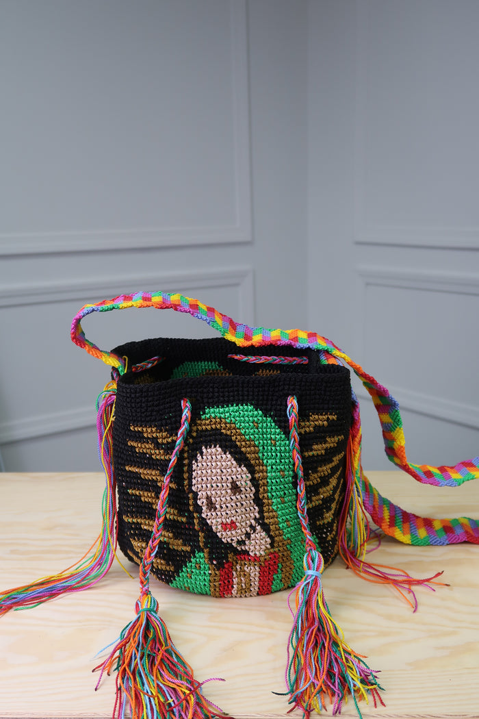 Bolsa Tejida Virgen