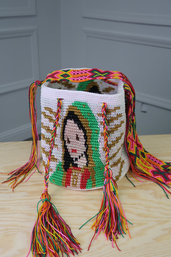 Bolsa Tejida Virgen