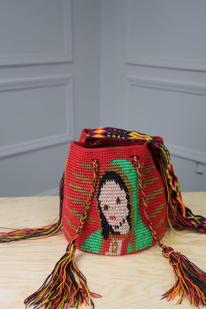Bolsa Tejida Virgen