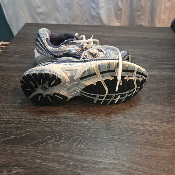 Brooks Adrenaline GT12 Shoes