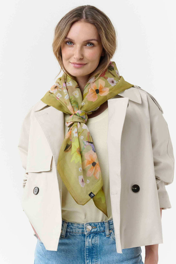 FRAAS Foulard Carré à motifs floraux