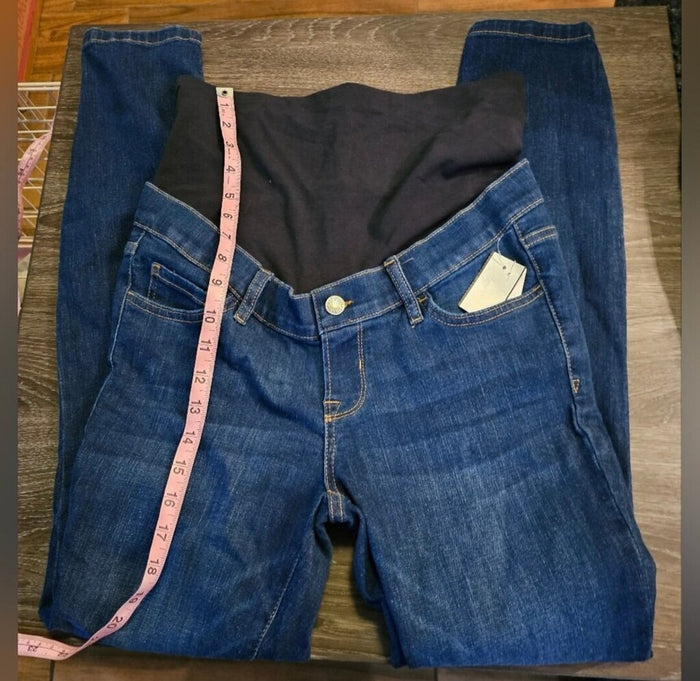 GAP maternity JEANS