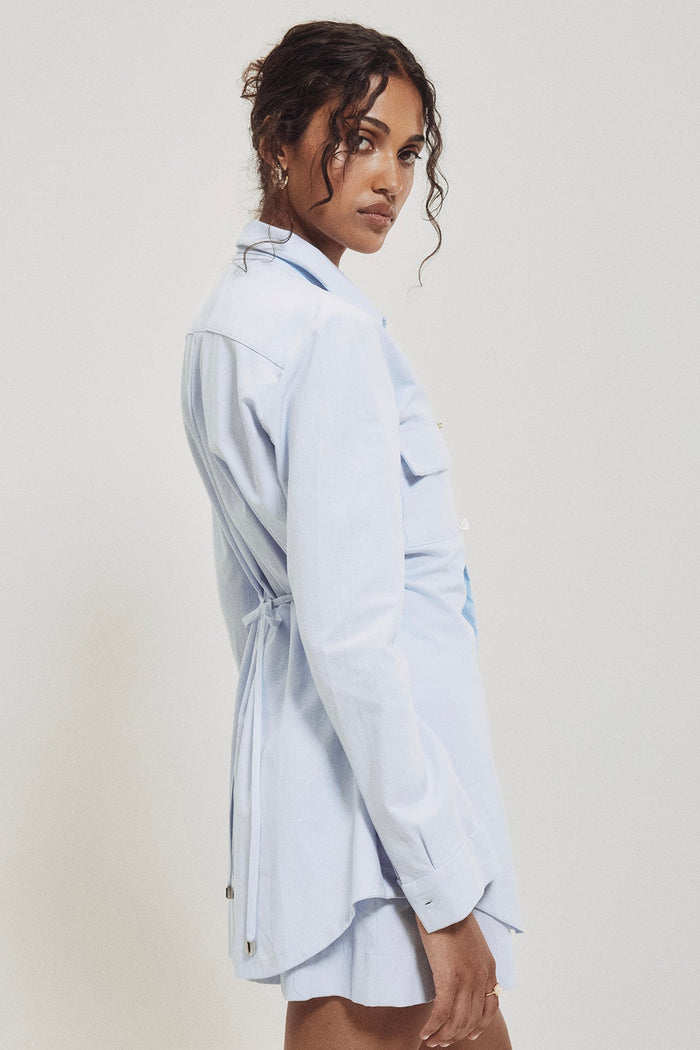 HILARY MACMILLAN Chemise à Nouer - Bleu Clair