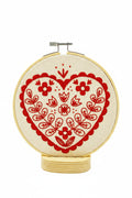 HOOK LINE & TINKER Kit de Broderie - Cœur Nordique
