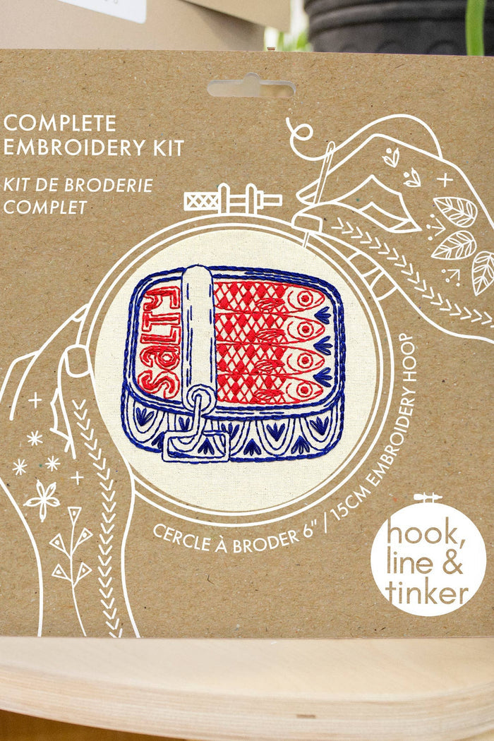 HOOK LINE & TINKER Kit de broderie - Sardines en Conserve
