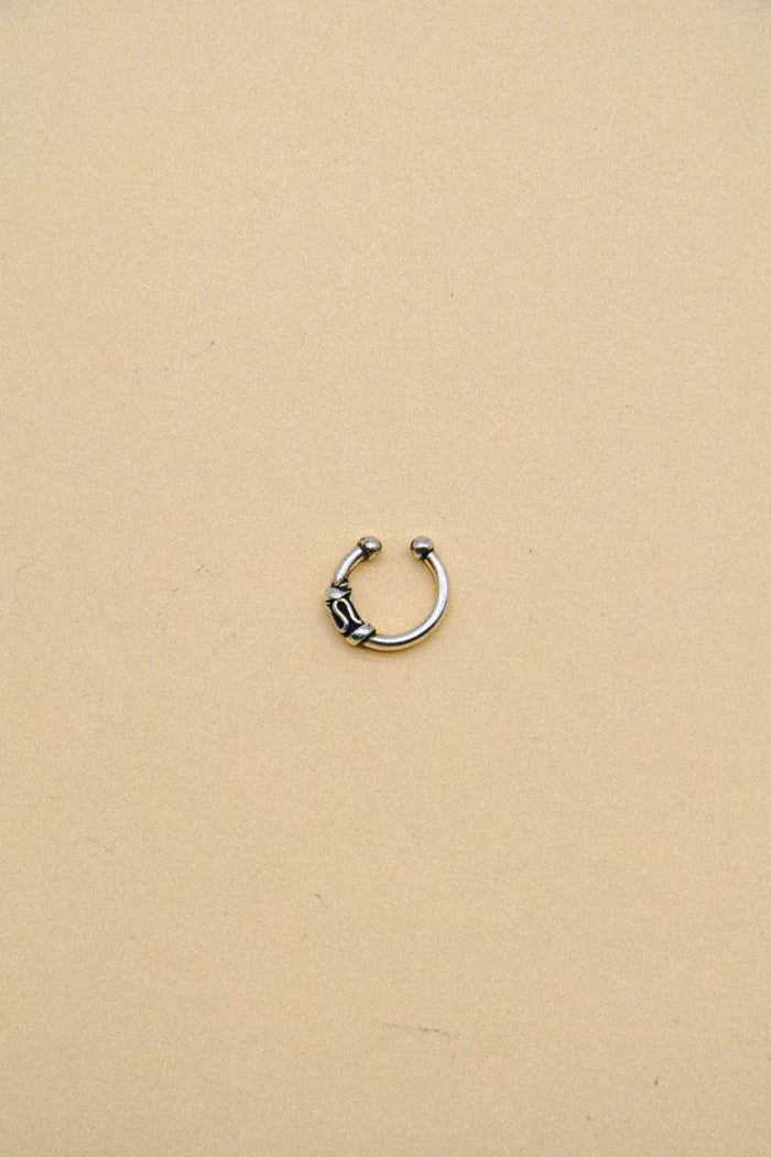 LA RENARDE Faux Piercing