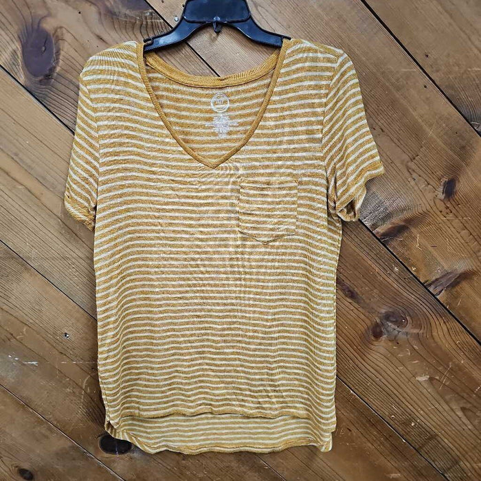 MAURICES SWEATER