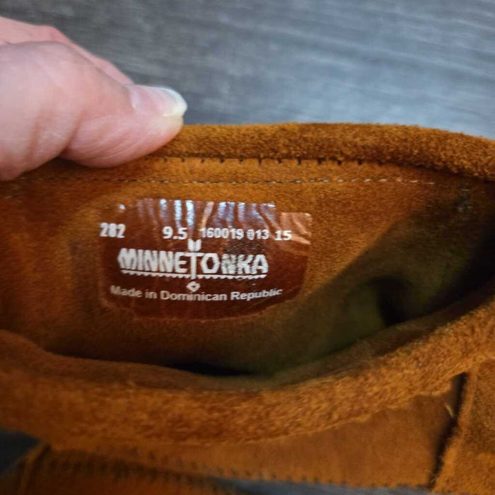 Minnetonka Mocassin Boots