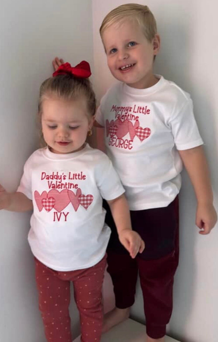 Mummys little Valentine Heart Design TShirt/Sweatshirt
