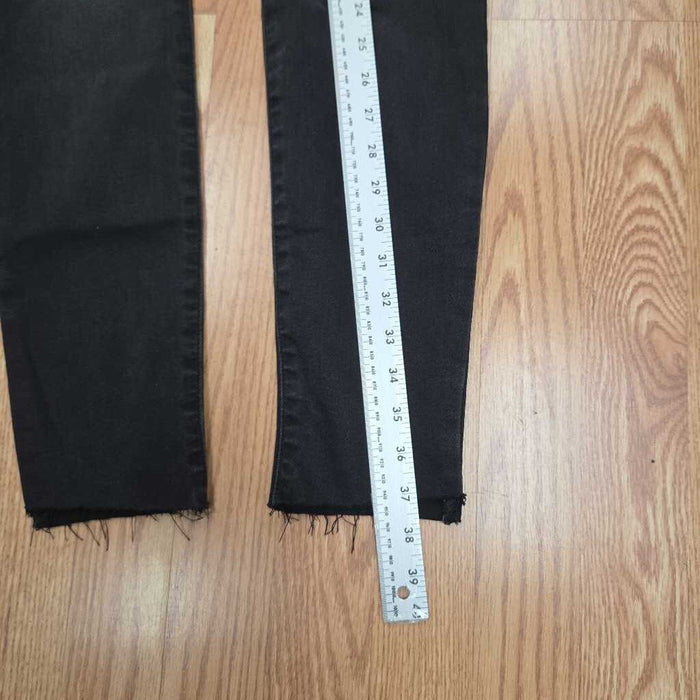 New GAP Maternity JEANS