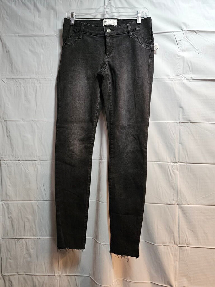 New GAP Maternity JEANS