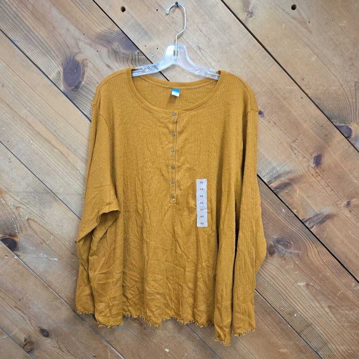New Old Navy Shirt