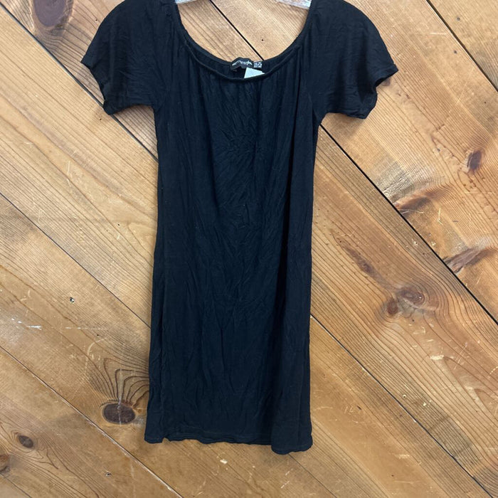 Pretty Little Things Dress