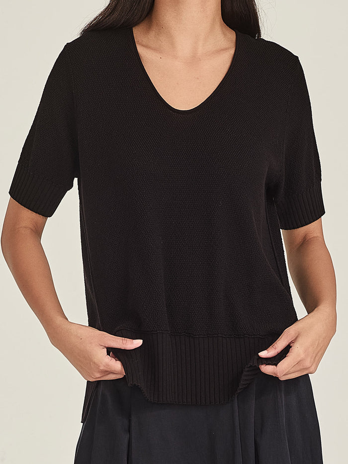 Sills Salma Knit Tee - Black Hyde Boutique