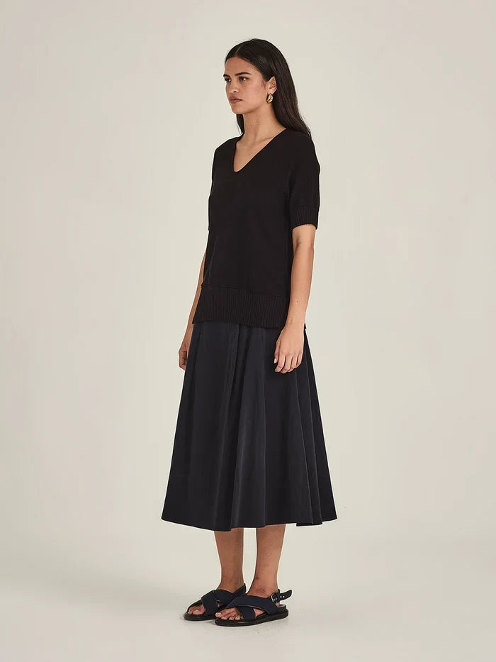 Sills Salma Knit Tee - Black Hyde Boutique