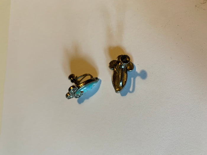 Turquoise Inlay Screwback Clip Earrings circa 1940s